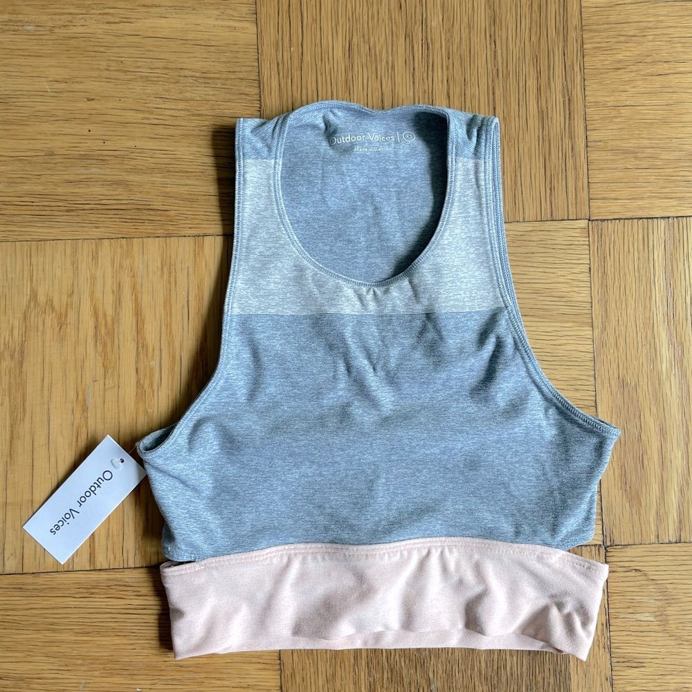 NWT Outdoor Voices Slashback Crop Top Sports Bra, Size XS, Dove/Lake/Rose Quartz